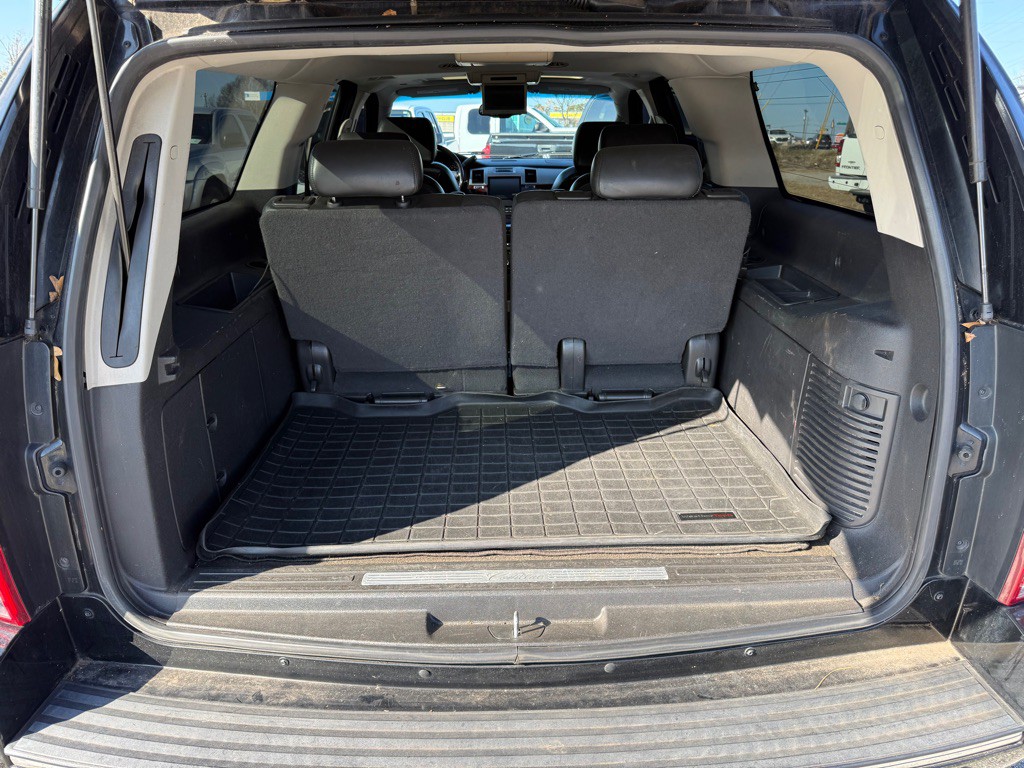 2007 Cadillac Escalade Image 13