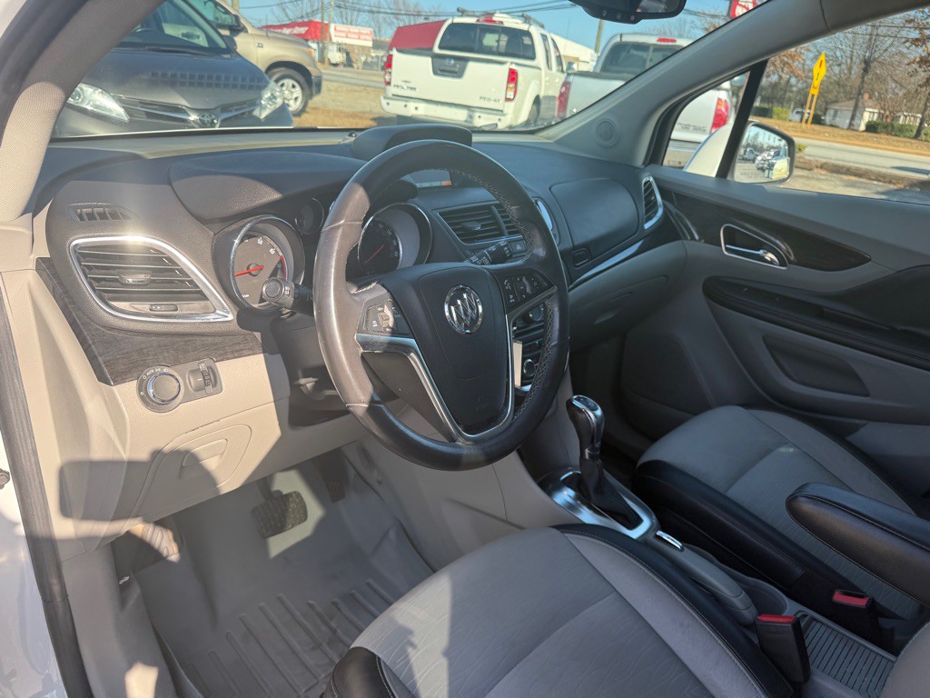 2016 Buick Enclave Image 10