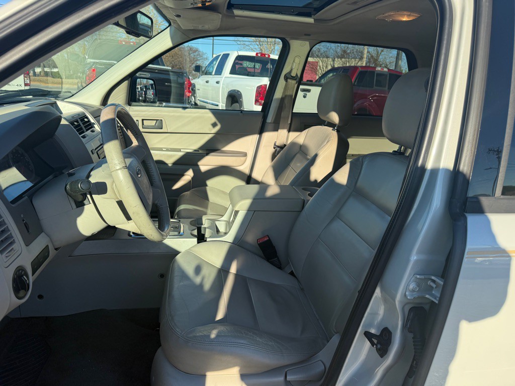 2008 Ford Escape Image 9