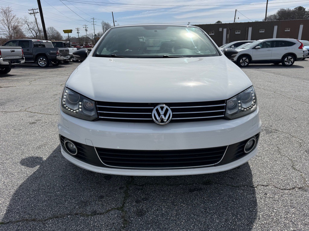 2014 Volkswagen Eos Image 2