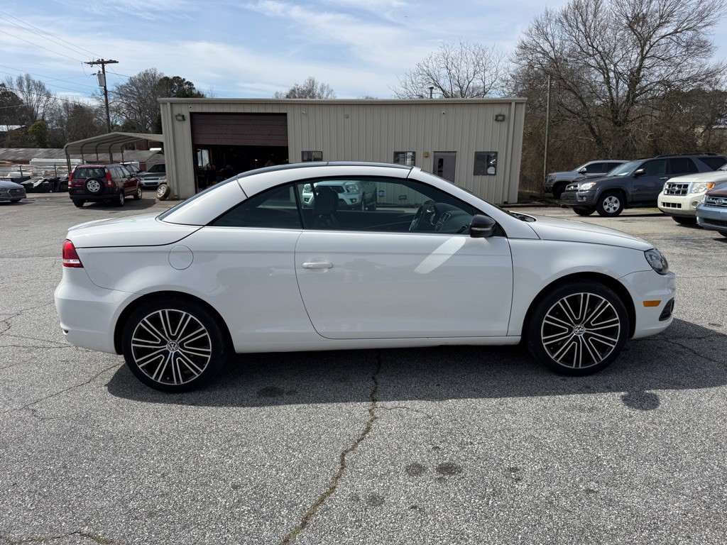 2014 Volkswagen Eos Image 8