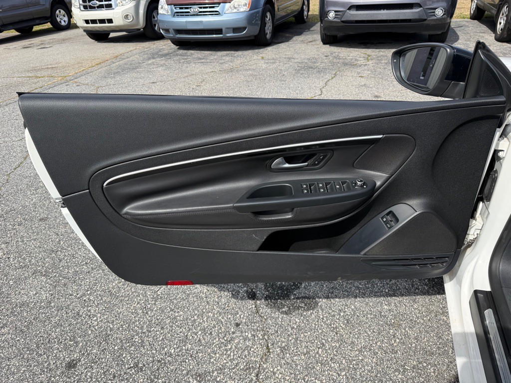 2014 Volkswagen Eos Image 16