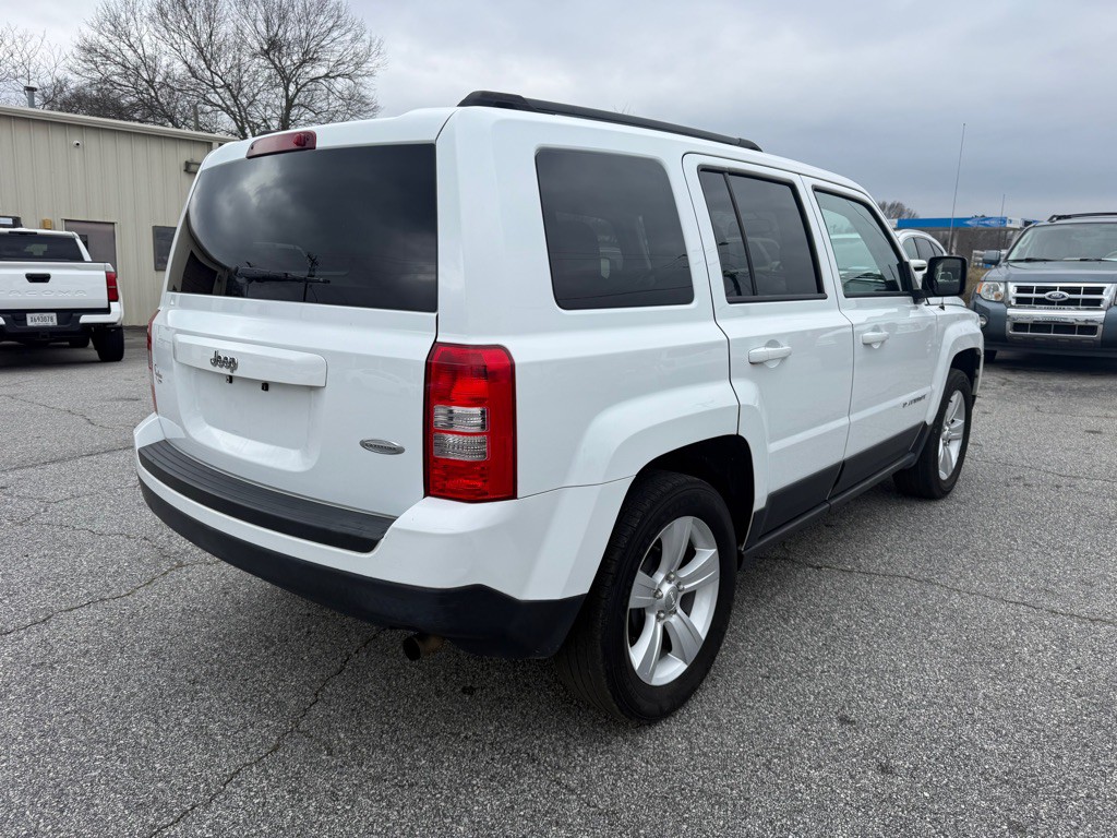 2016 Jeep Patriot Image 7
