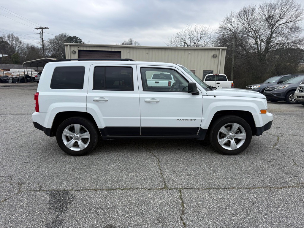 2016 Jeep Patriot Image 8
