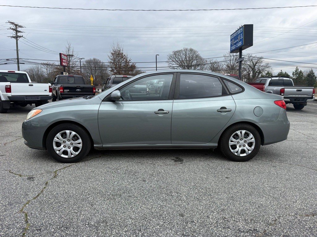2010 Hyundai Elantra Image 4