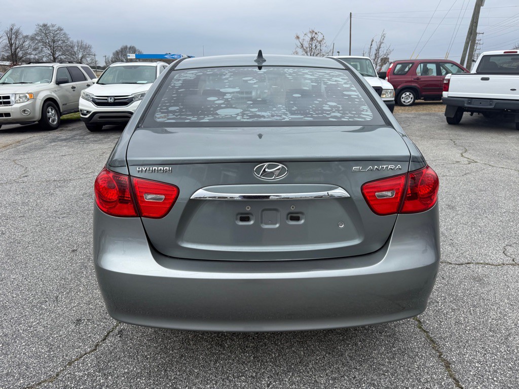 2010 Hyundai Elantra Image 6