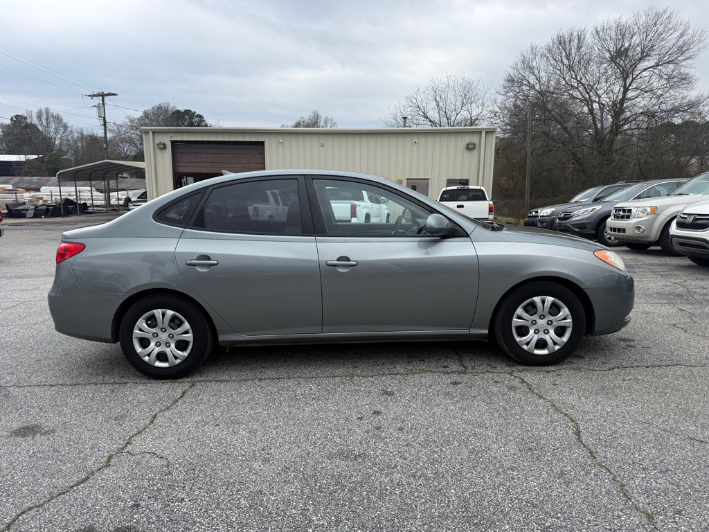 2010 Hyundai Elantra Image 8