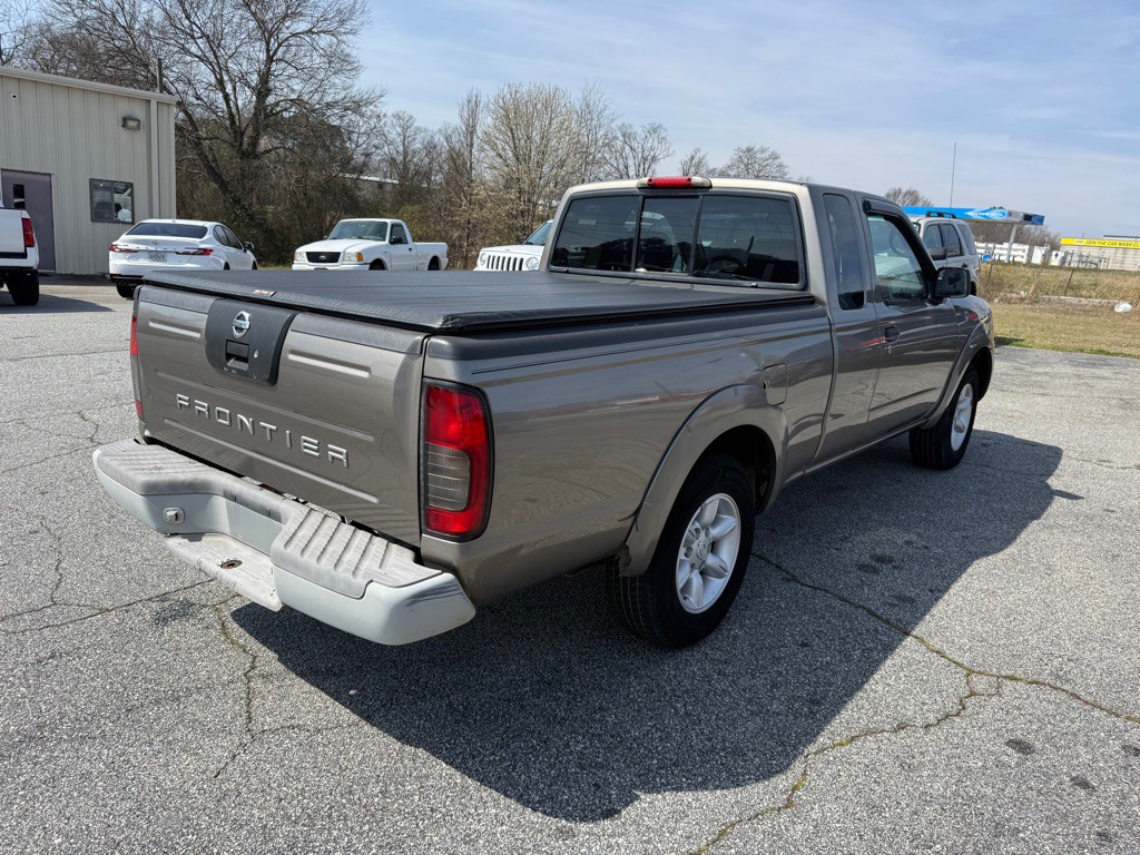 2003 Nissan Frontier Image 7