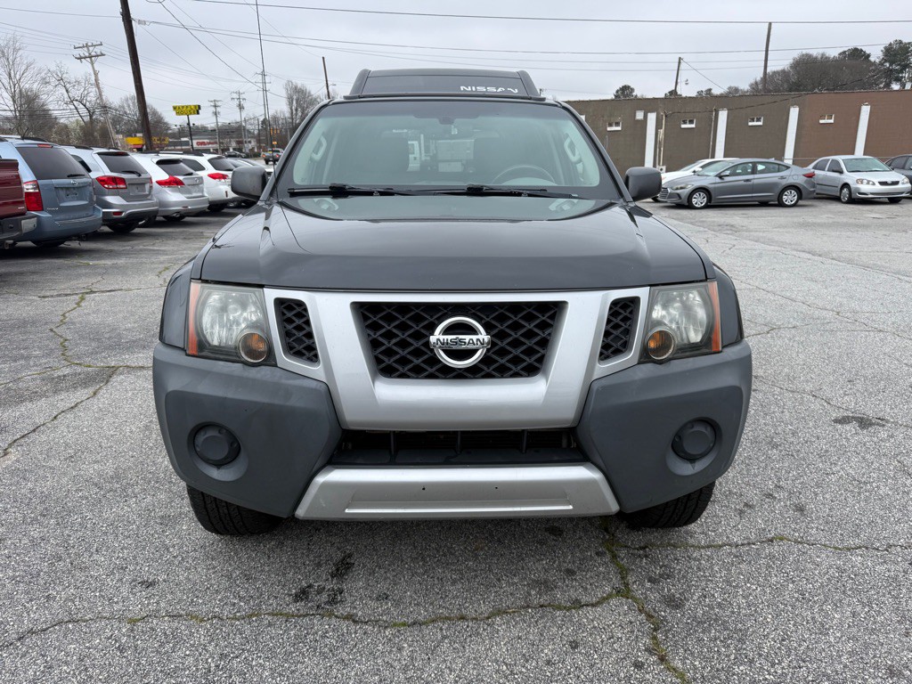 2015 Nissan Xterra Image 2