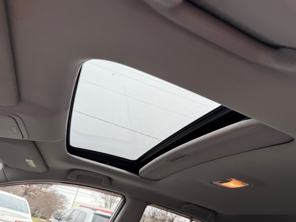 2010 Honda CR-V Image 11