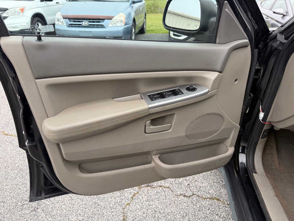 2008 Jeep Grand Cherokee Image 11