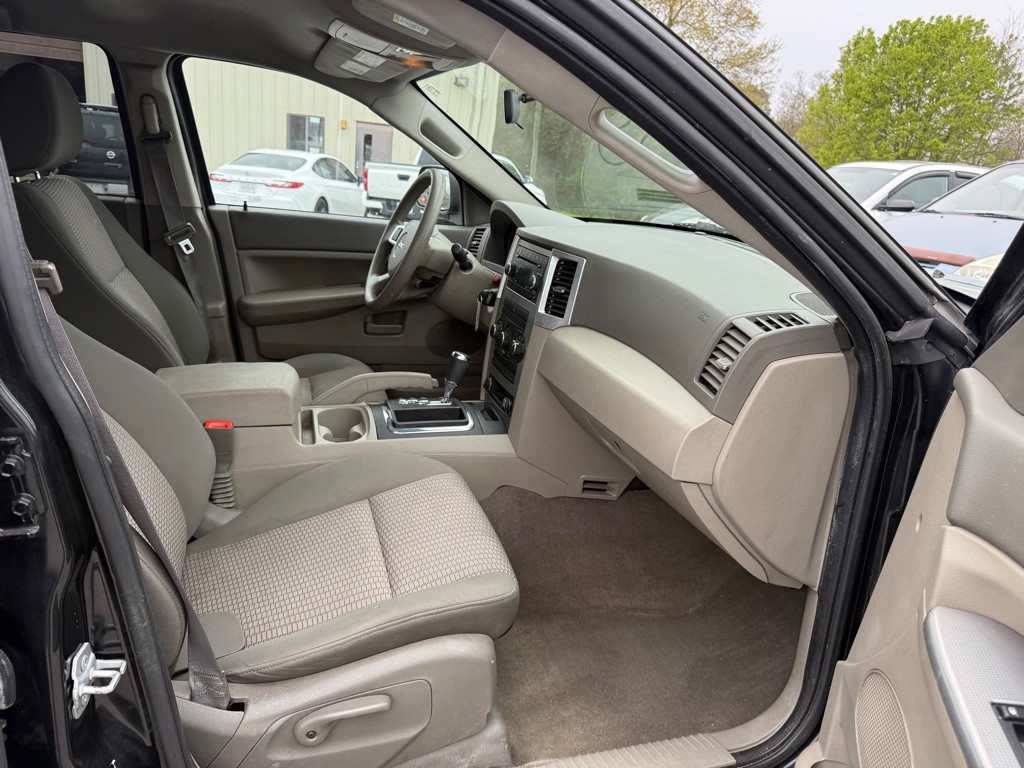 2008 Jeep Grand Cherokee Image 14