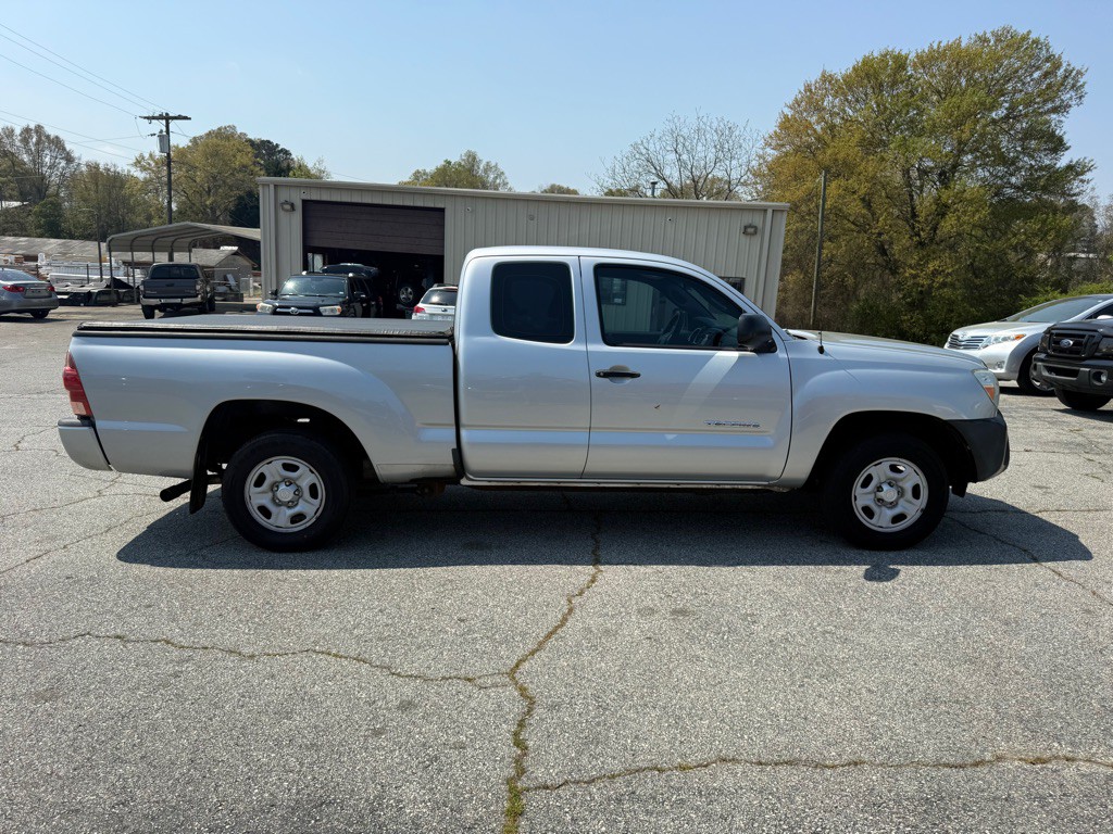 2013 Toyota Tacoma Image 8