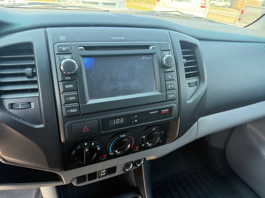 2013 Toyota Tacoma Image 11