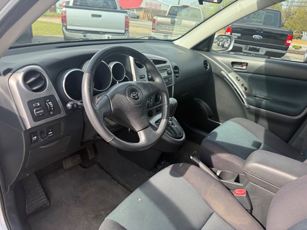 2005 Toyota Matrix Image 10