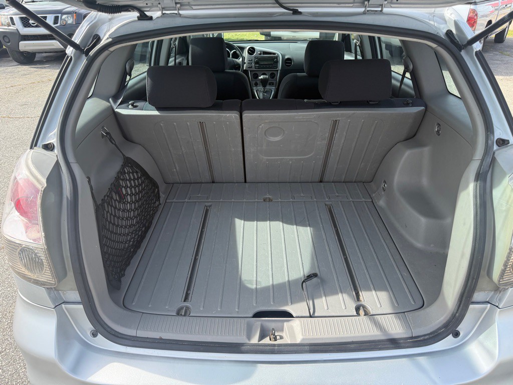 2005 Toyota Matrix Image 14