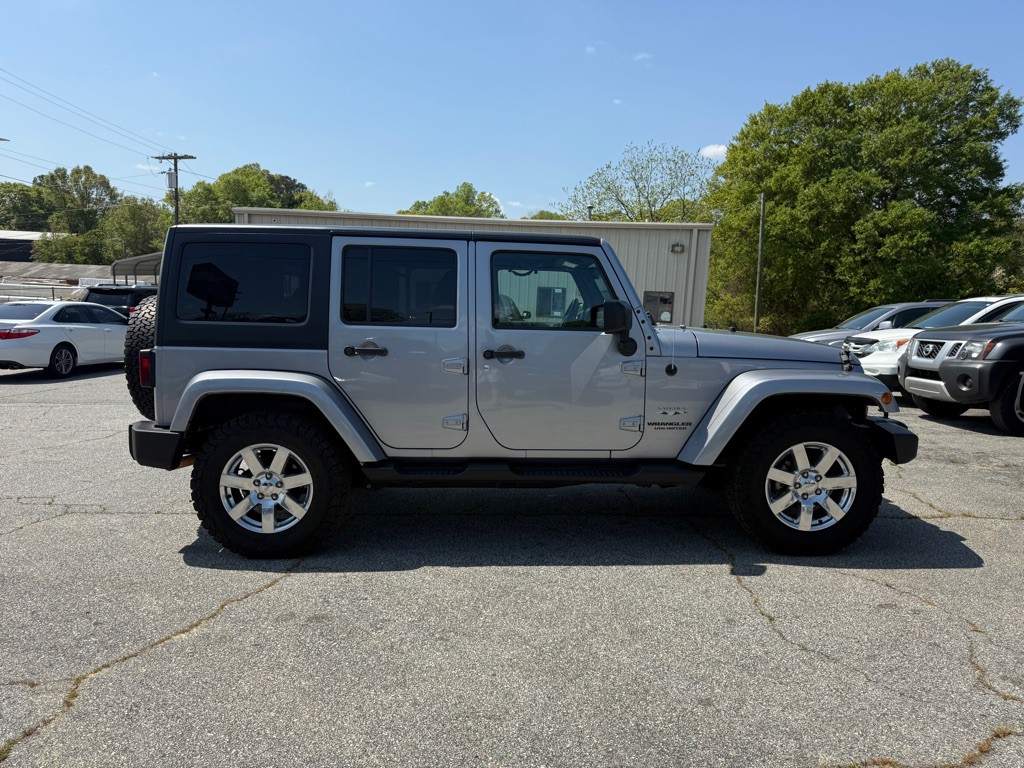 2017 Jeep Wrangler Unlimited Image 8