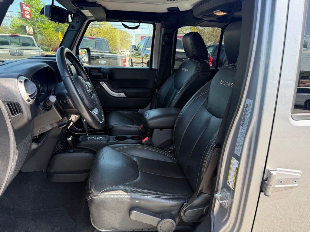 2017 Jeep Wrangler Unlimited Image 9