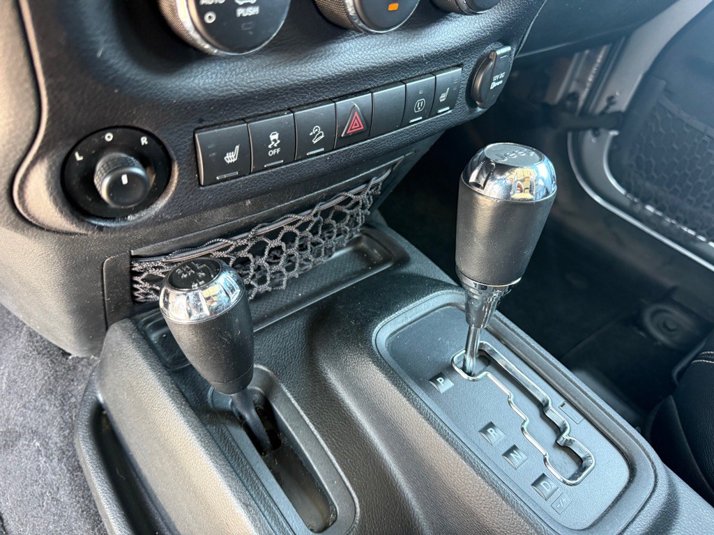 2017 Jeep Wrangler Unlimited Image 12