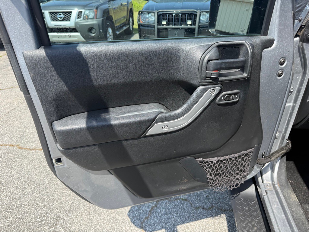 2017 Jeep Wrangler Unlimited Image 13