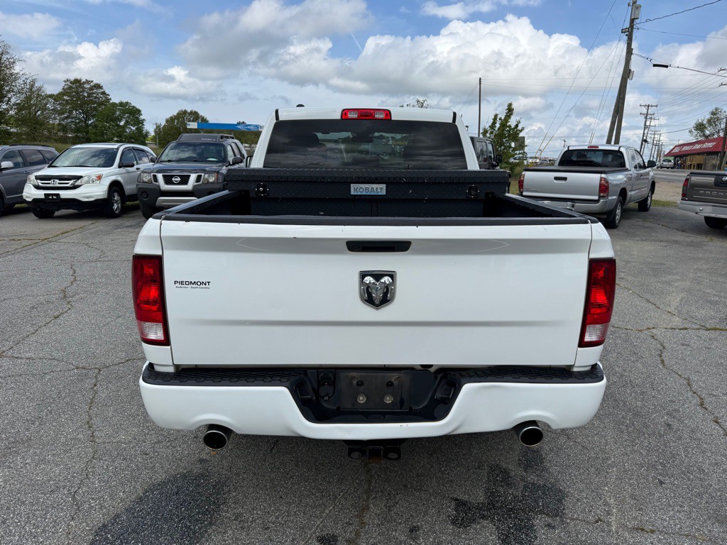 2019 RAM 1500 Image 6
