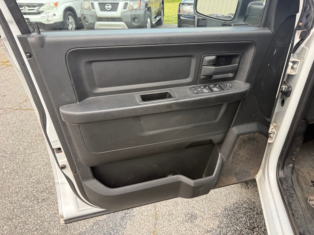 2019 RAM 1500 Image 12