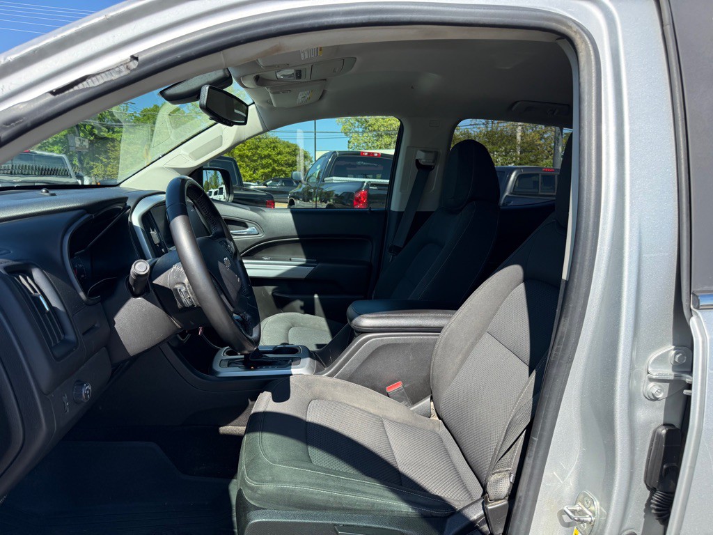 2017 Chevrolet Colorado Image 9