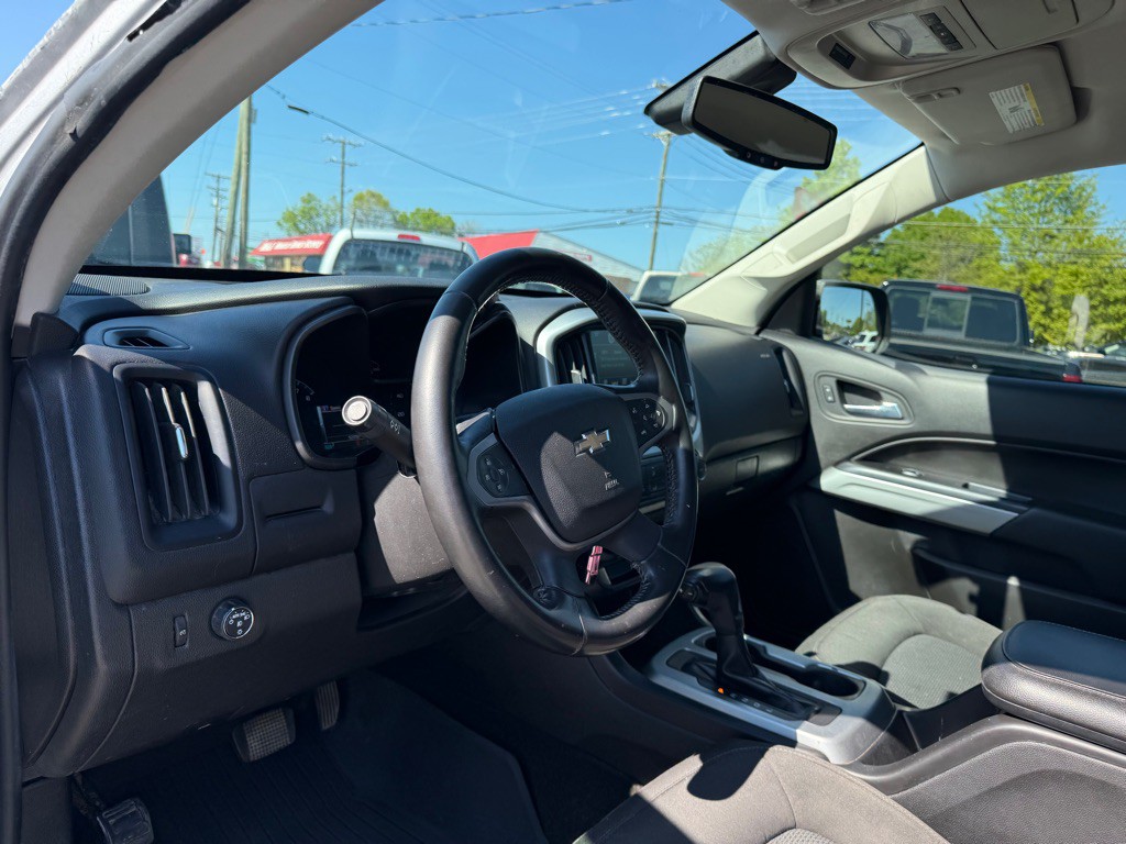 2017 Chevrolet Colorado Image 10