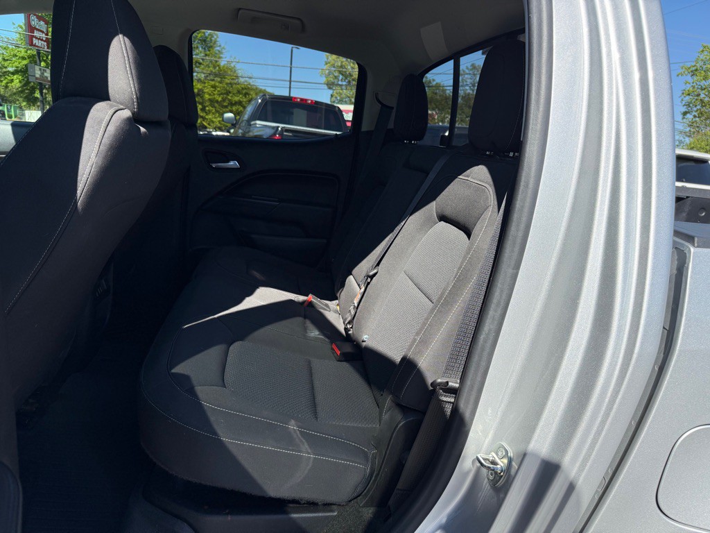 2017 Chevrolet Colorado Image 12