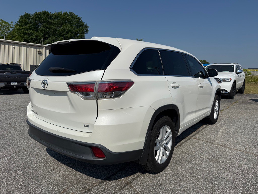 2015 Toyota Highlander Image 7