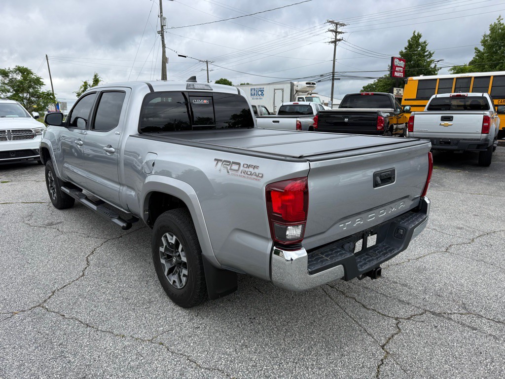 2019 Toyota Tacoma Image 5