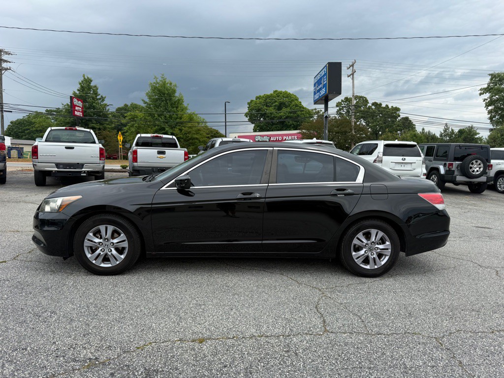 2011 Honda Accord Image 4
