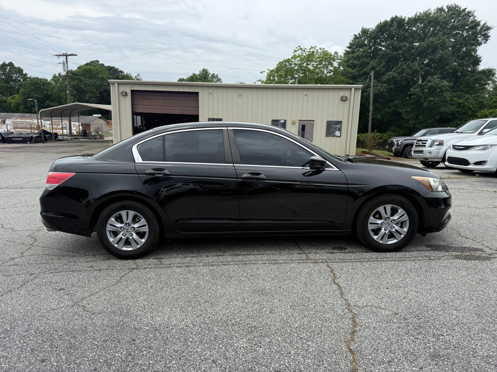 2011 Honda Accord Image 8