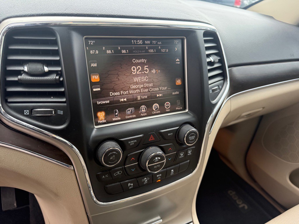 2014 Jeep Grand Cherokee Image 11