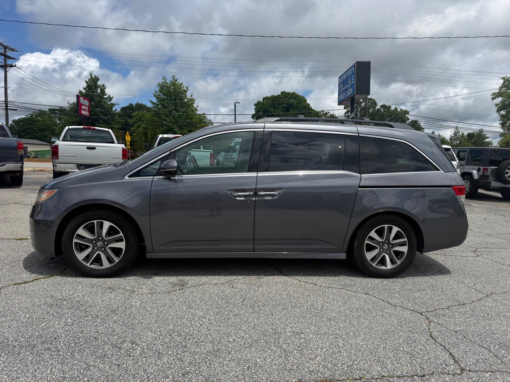 2014 Honda Odyssey Image 4