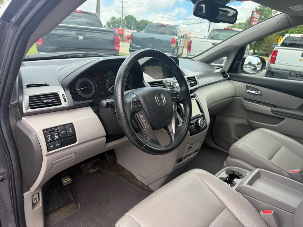2014 Honda Odyssey Image 11