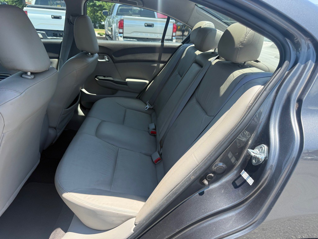 2012 Honda Civic Image 14