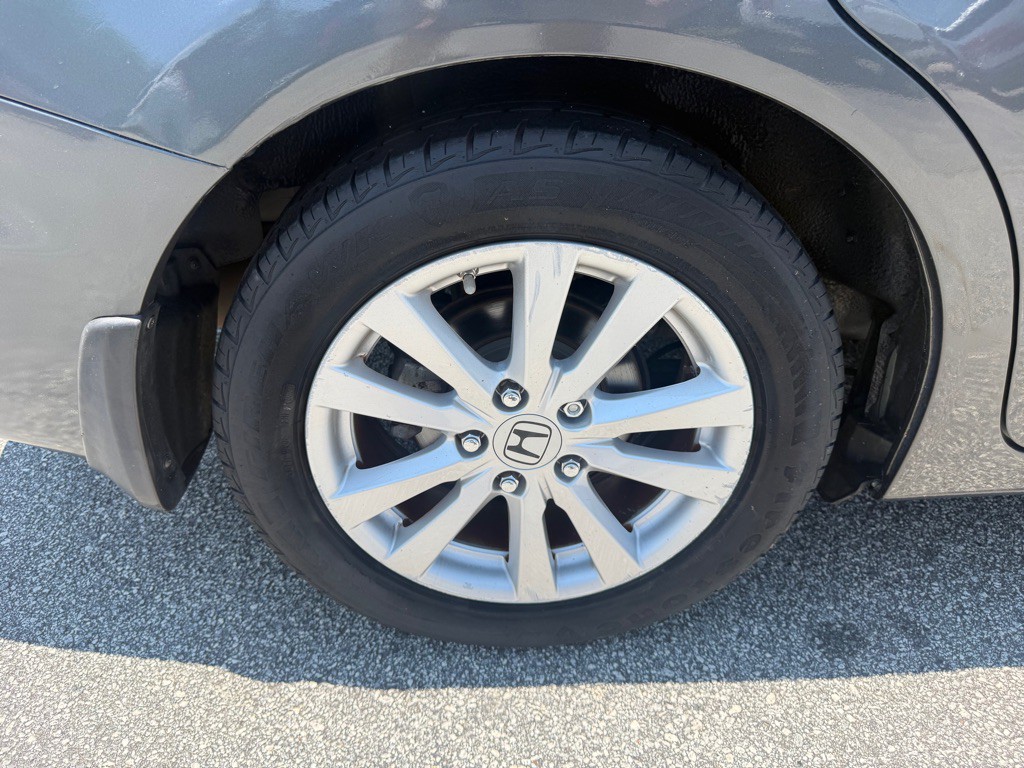 2012 Honda Civic Image 17
