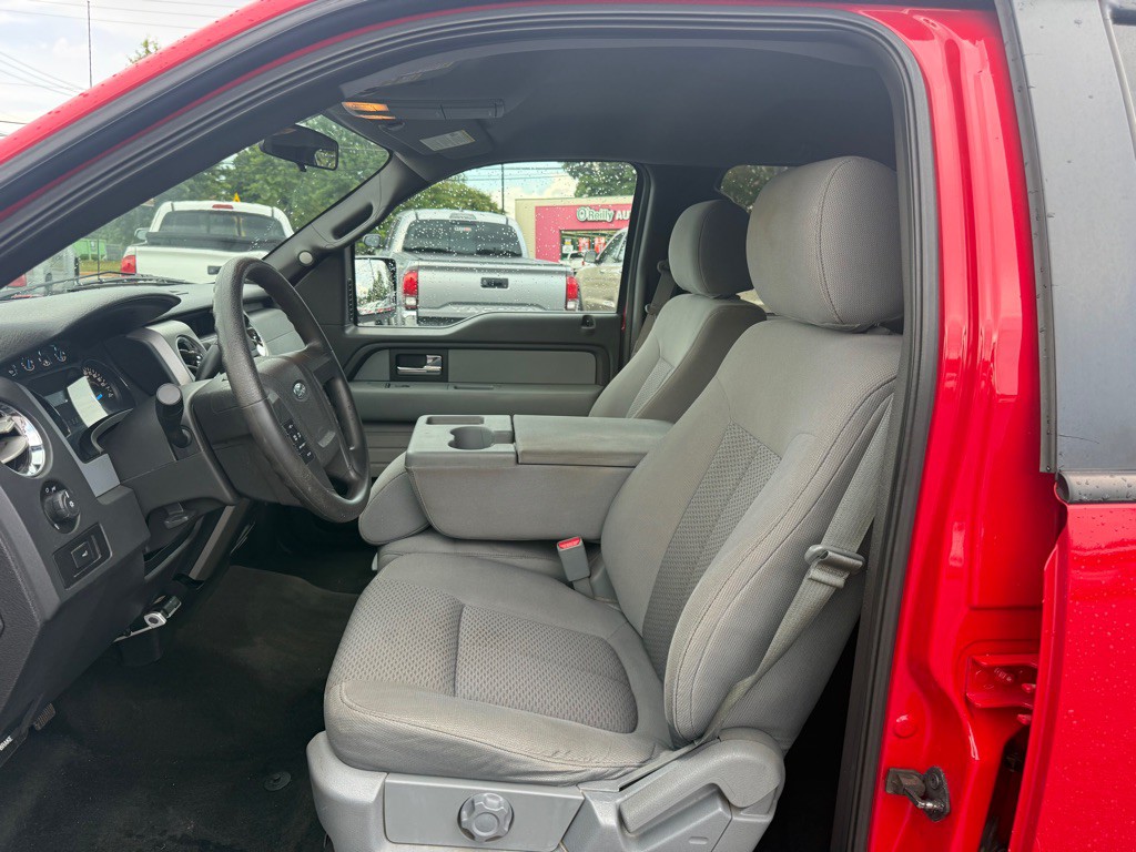 2013 Ford F-150 Image 9
