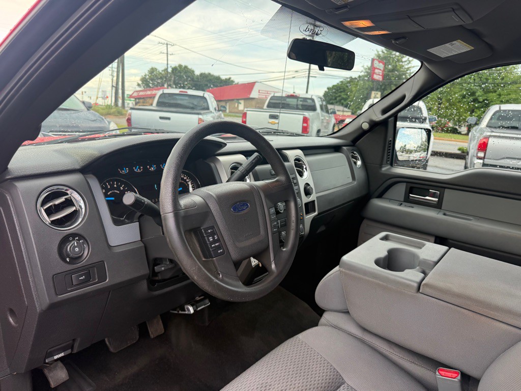 2013 Ford F-150 Image 10