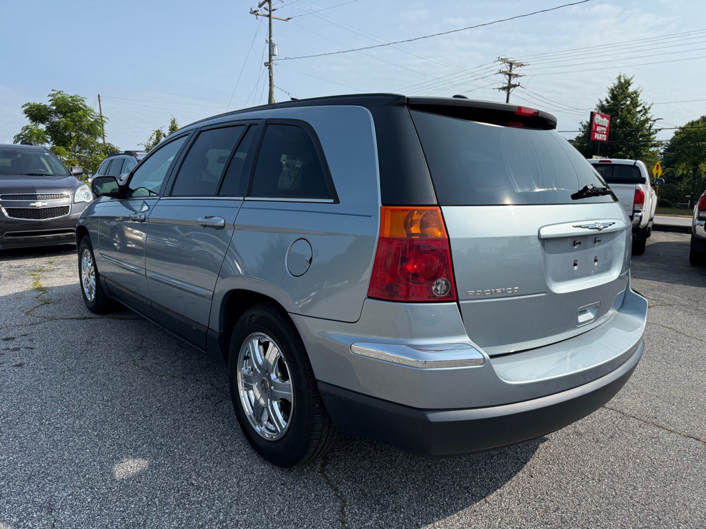 2005 Chrysler Pacifica Image 5
