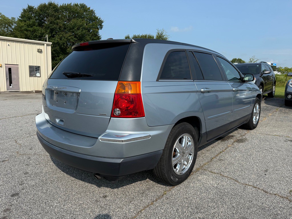 2005 Chrysler Pacifica Image 7