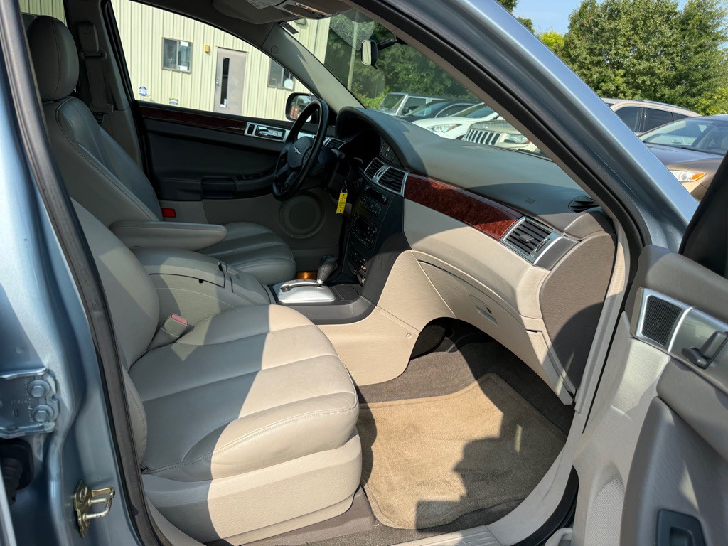 2005 Chrysler Pacifica Image 14