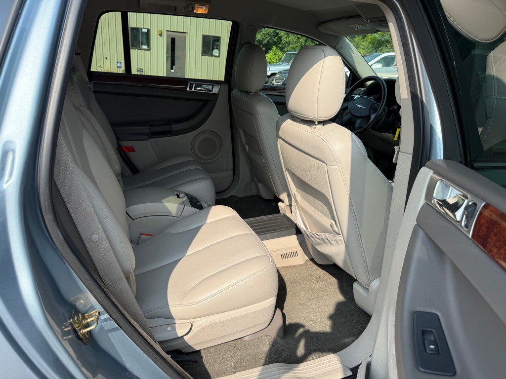 2005 Chrysler Pacifica Image 15