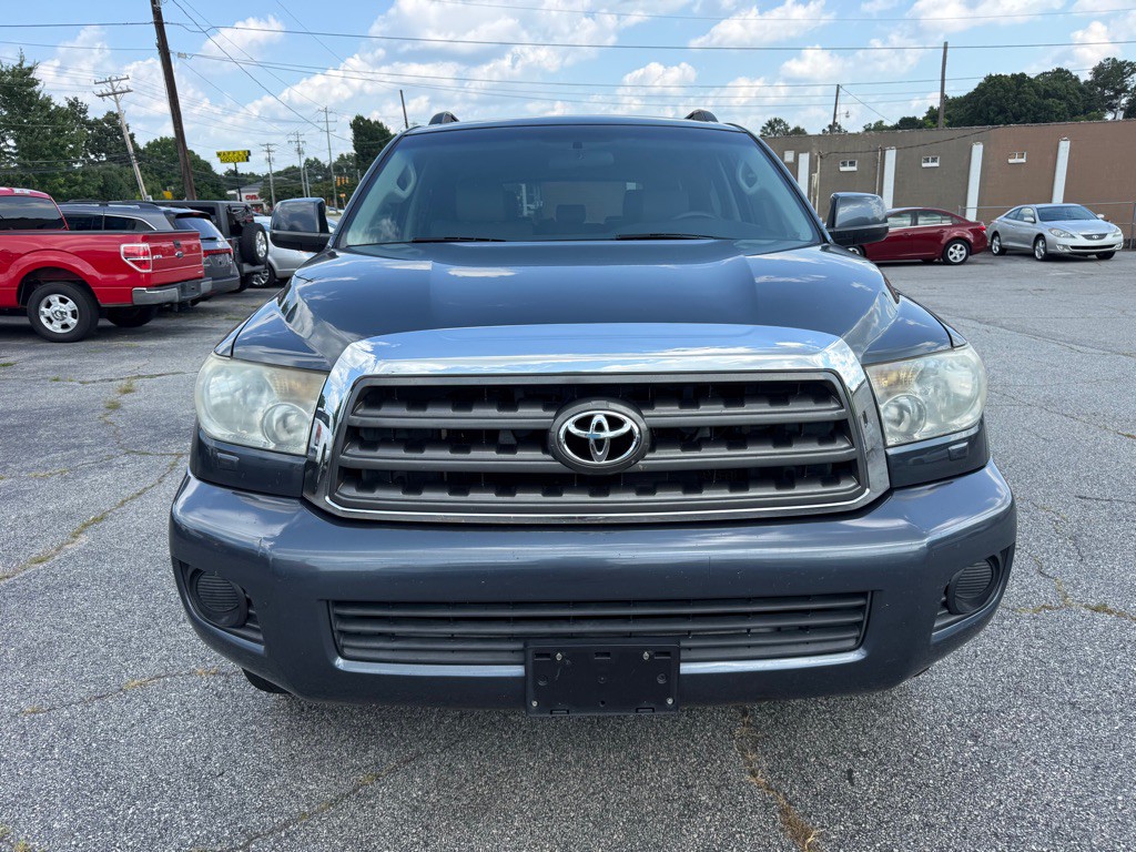 2008 Toyota Sequoia Image 2