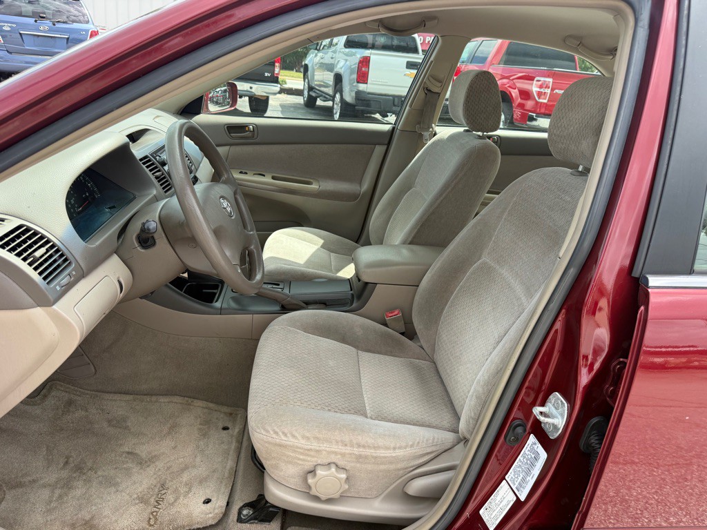 2003 Toyota Camry Image 9