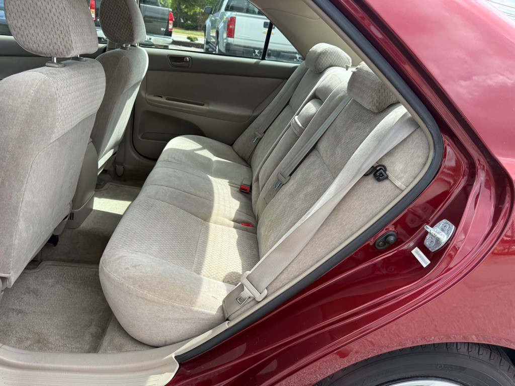 2003 Toyota Camry Image 12