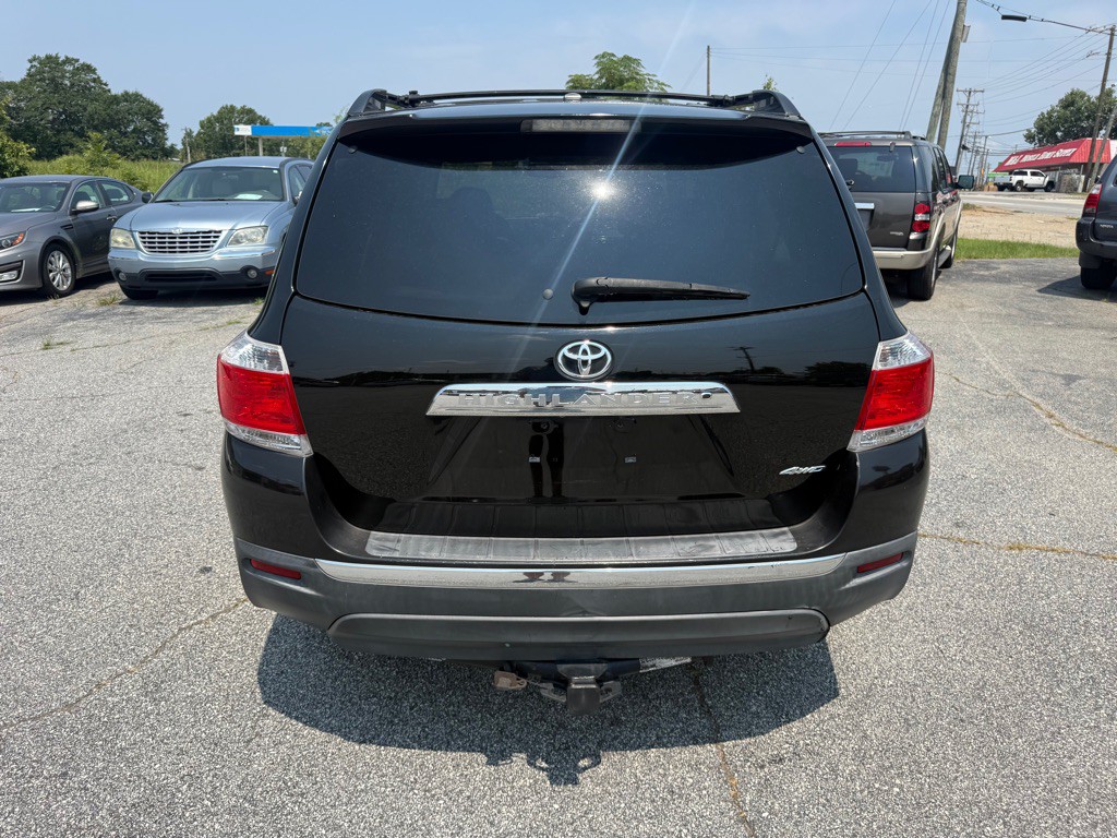 2011 Toyota Highlander Image 6