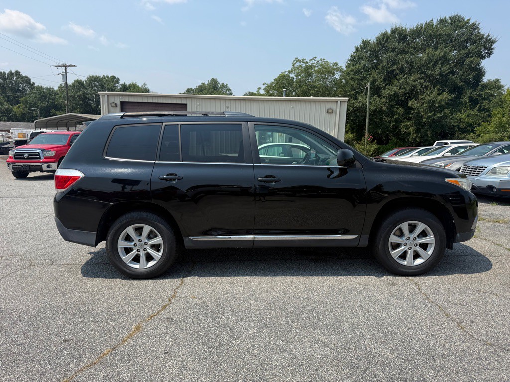 2011 Toyota Highlander Image 8