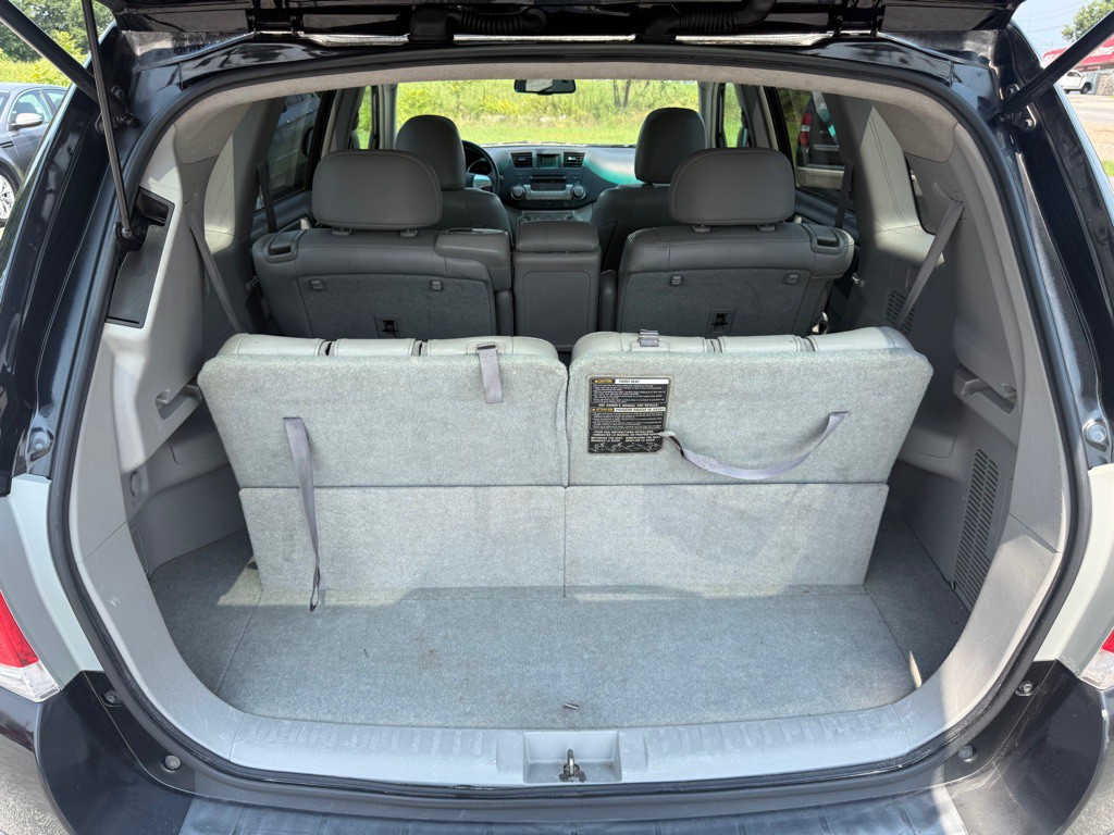 2011 Toyota Highlander Image 14